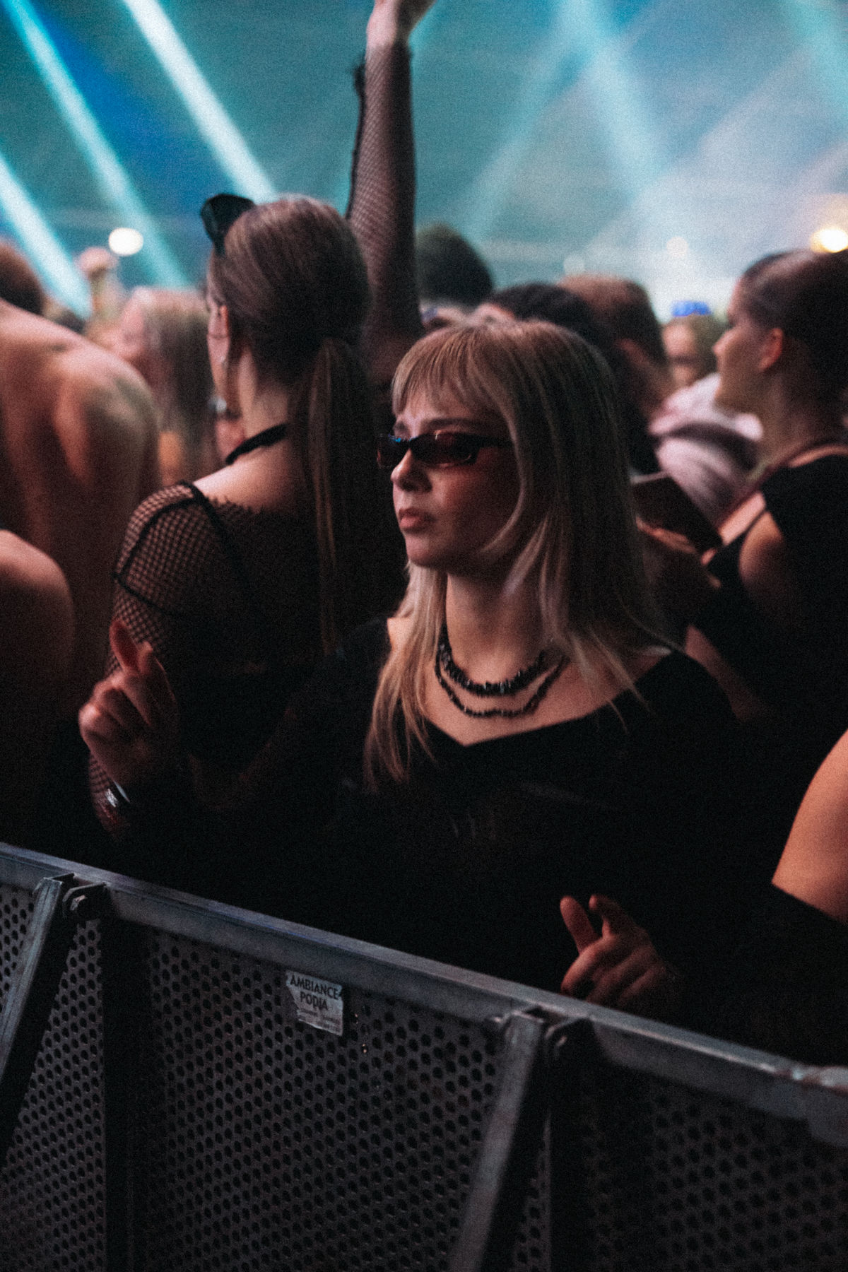 Loading... just a sec